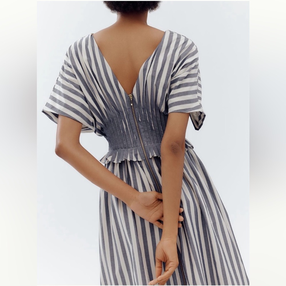NWT By Anthropologie V-Neck Zip-Front Midi Dress - Picture 6 of 12